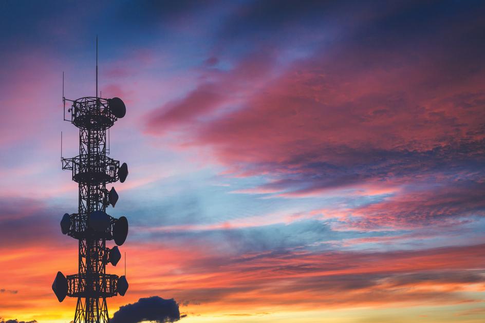 cellular-LTE-antenna-telecommunications