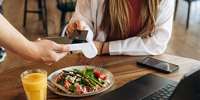Handheld POS in restaurant