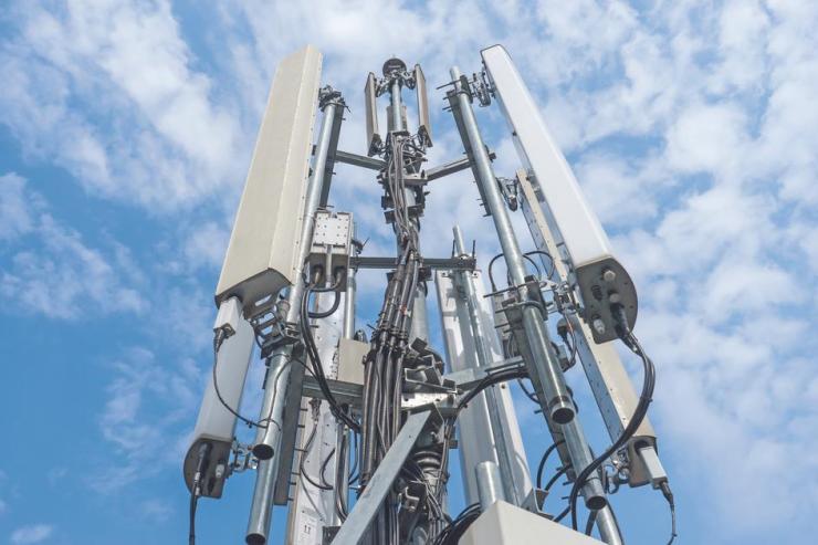 LTE Cat 1bis cellular mast