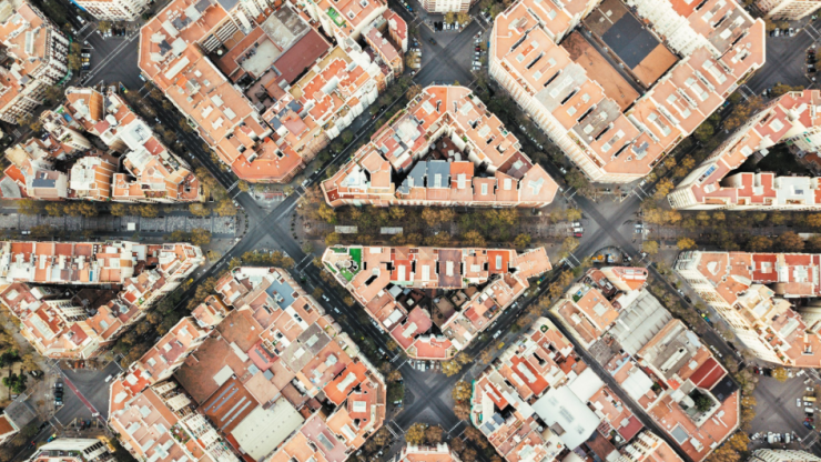 End-to-end encryption in smart cities